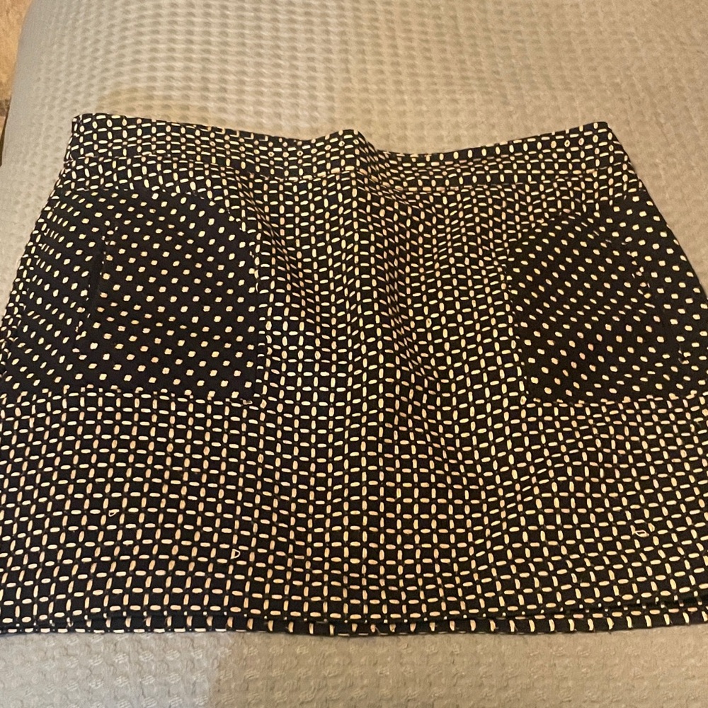 Worthington Black and White Geometric wool Mini Skirt